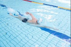<b>健康环保的游泳池水处理系统已被广泛应用，您知道它了吗？</b>